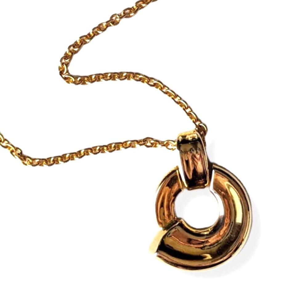 Abstract circle gold tone pendant necklace, chunky chain and sturdy clasp